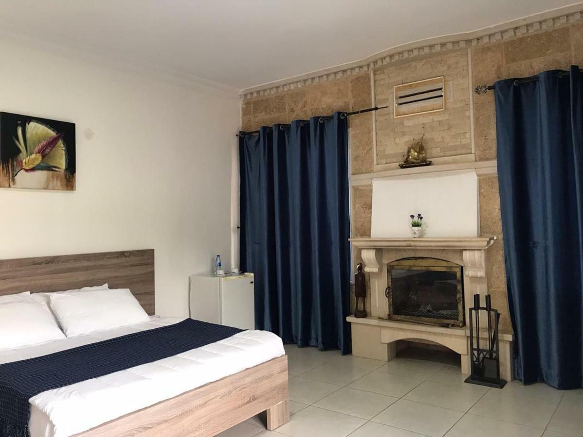 Luna Motel Ен-Накура Екстер'єр фото