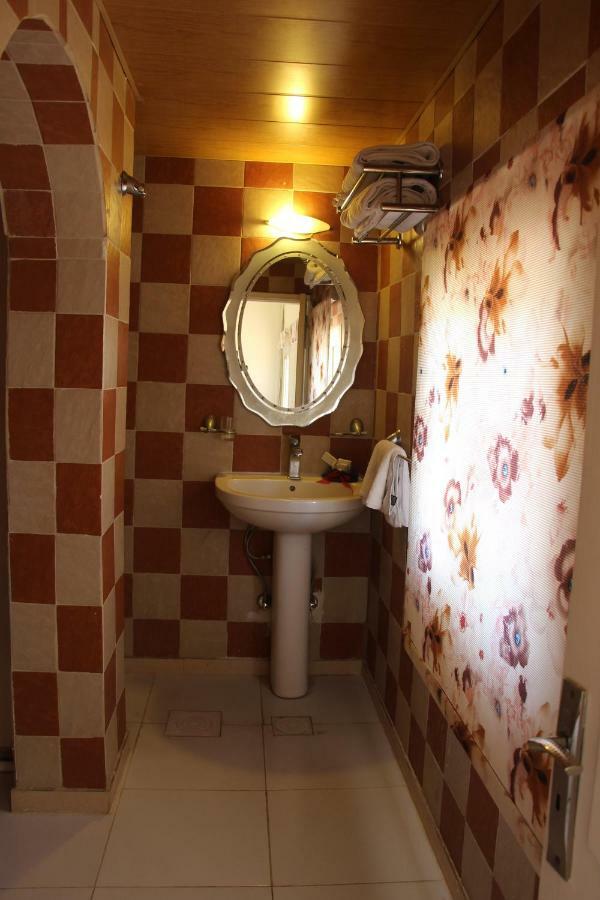 Luna Motel Ен-Накура Екстер'єр фото